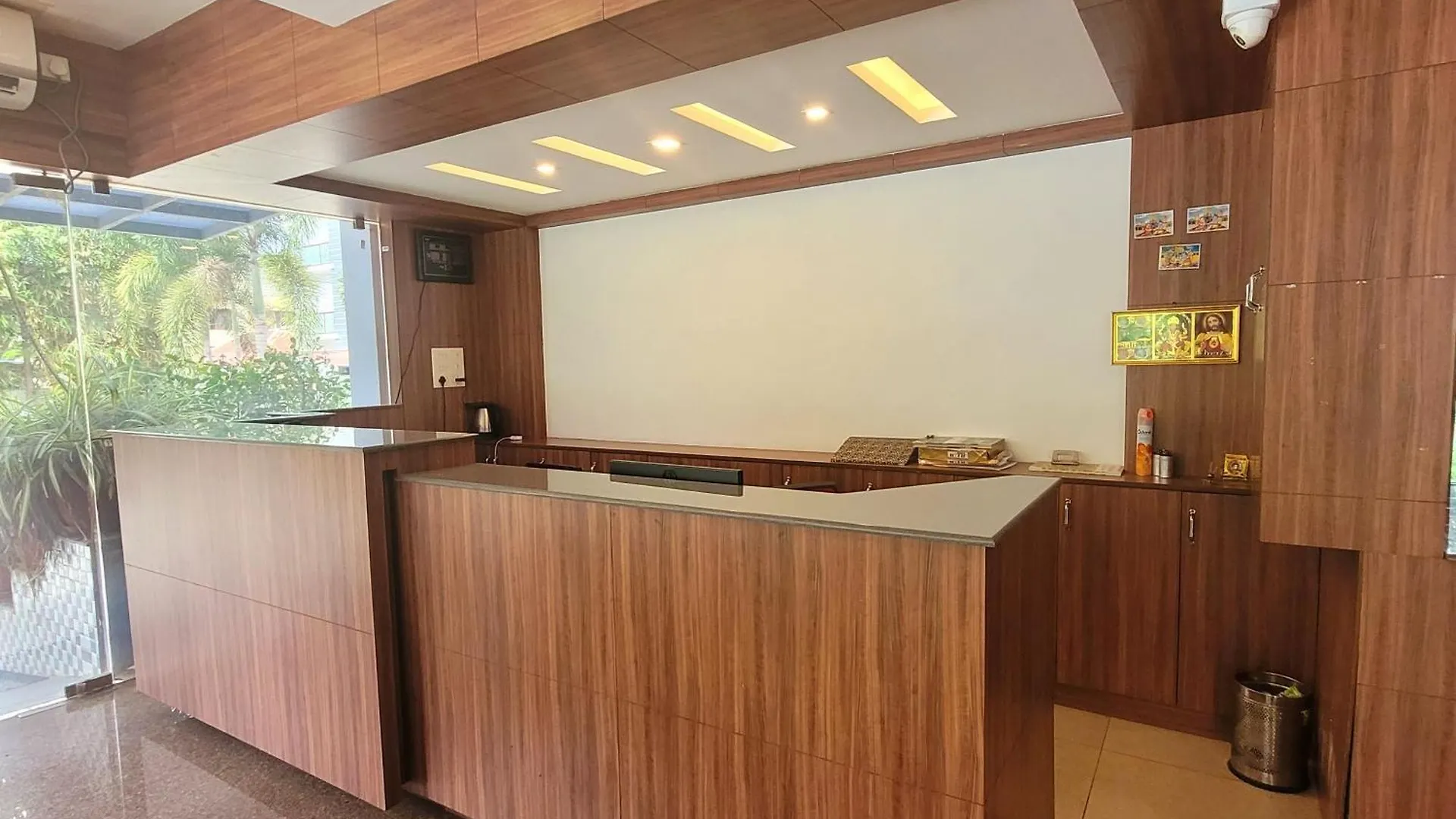 Hotel Four Squares Inn, Technopark Phase 3 Thiruvananthapuram Indie