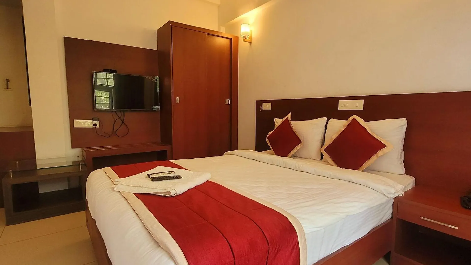 Отель Four Squares Inn, Technopark Phase 3 Тривандрум Индия