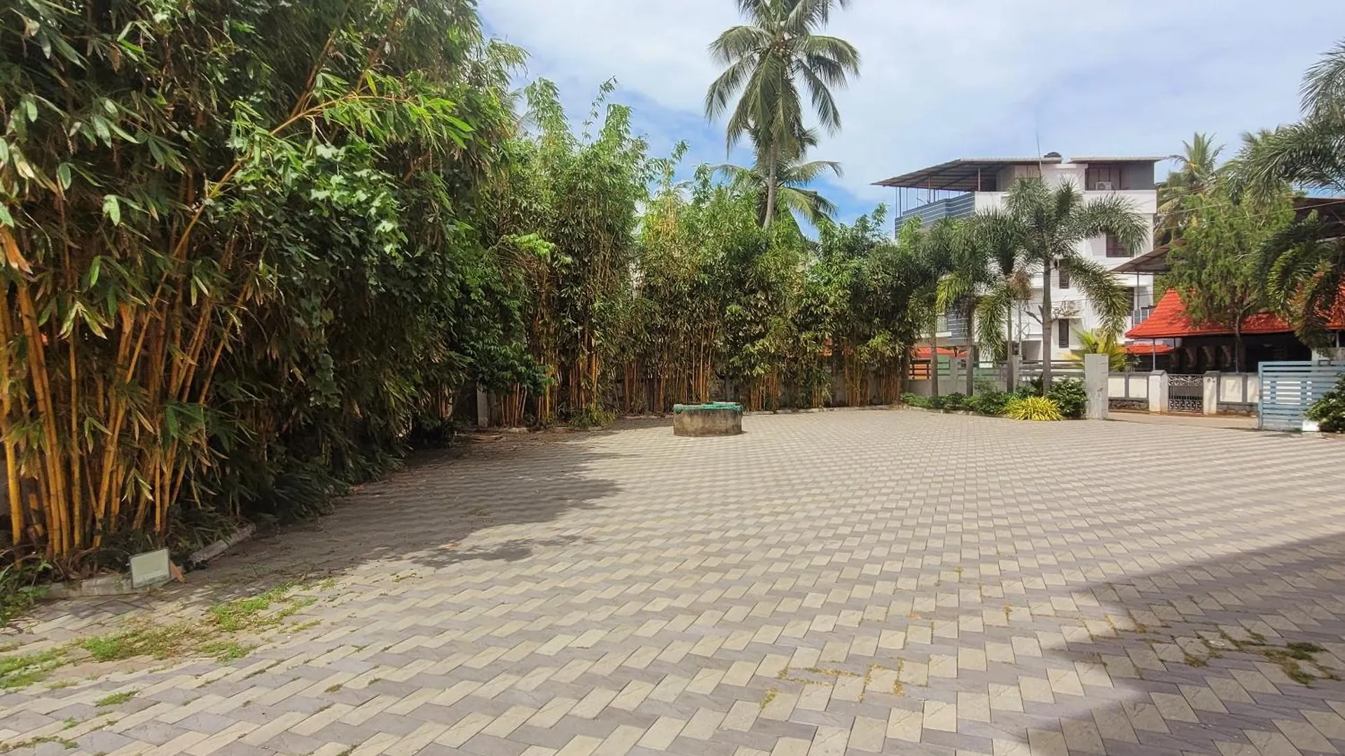 Four Squares Inn, Technopark Phase 3 Тривандрум 0*,  Индия