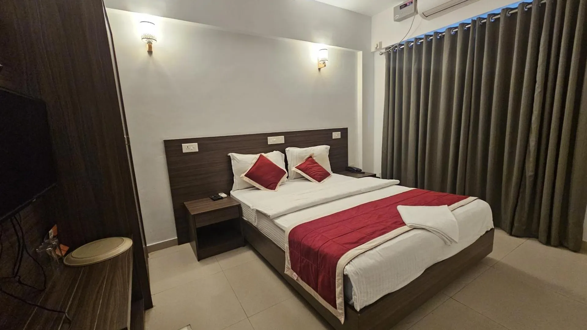 Four Squares Inn, Technopark Phase 3 Тривандрум Отель